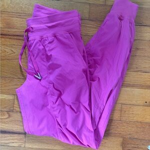 Lululemon Dance Studio Mid-Rise Jogger *Full Length
Sonic Pink